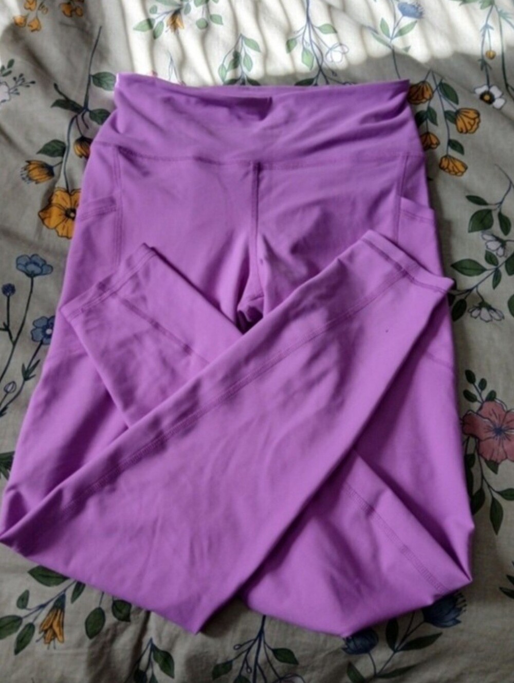 Old Navy Active Powersoft Leggings Bright Orchid NWOT